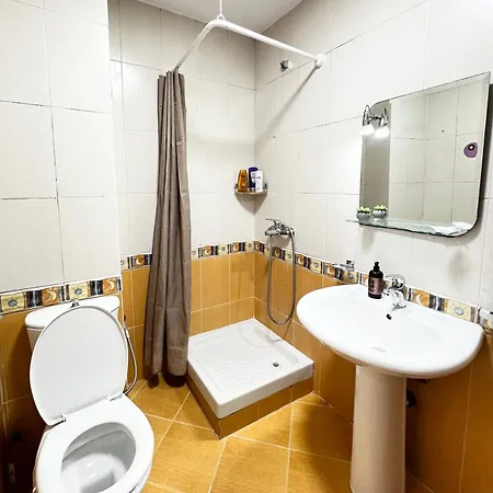 דירה Rebeka's Apartment-myslym Shyri טיראנה