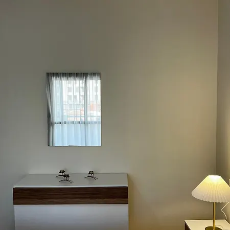 Rebeka's Apartment-myslym Shyri Lejlighed *